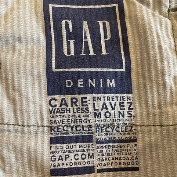 True Skinny Ankle High Rise GAP Camo Jeans - Picture 4 of 6